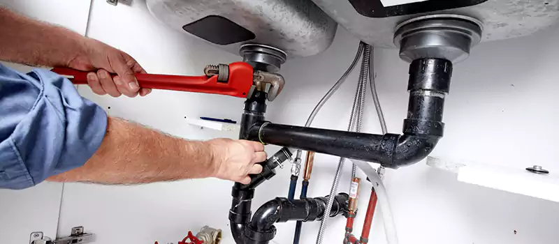 24/7 Drain Cleaning and Clog Removal Plumbers in Palm Jumeirah, UAE
