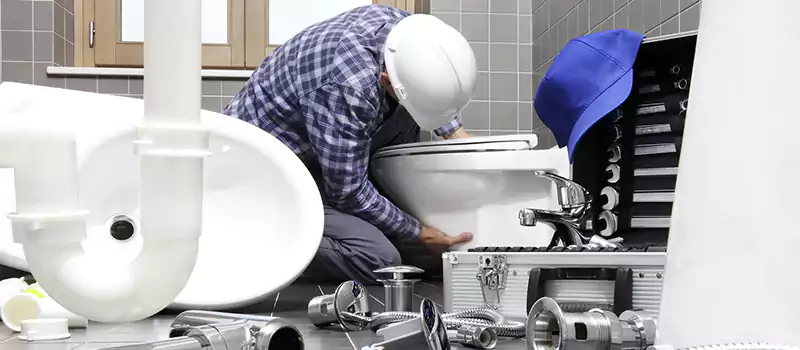 Professional Plumber For Plumbing Installation Services in Palm Jumeirah, United Arab Emirates